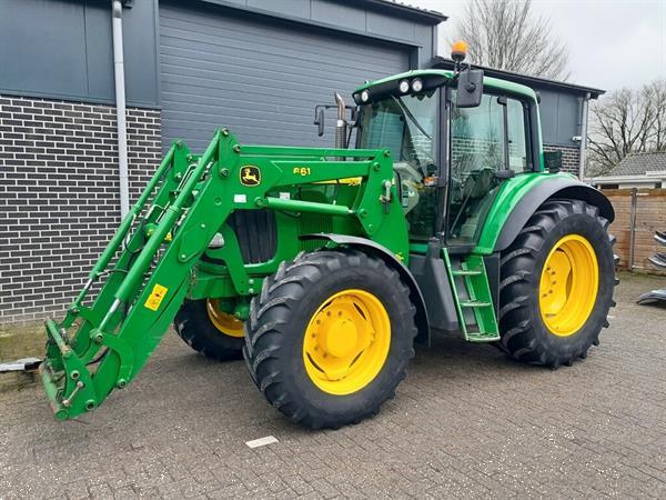 Grote foto john deere 6520 premium met voorlader agrarisch tractoren