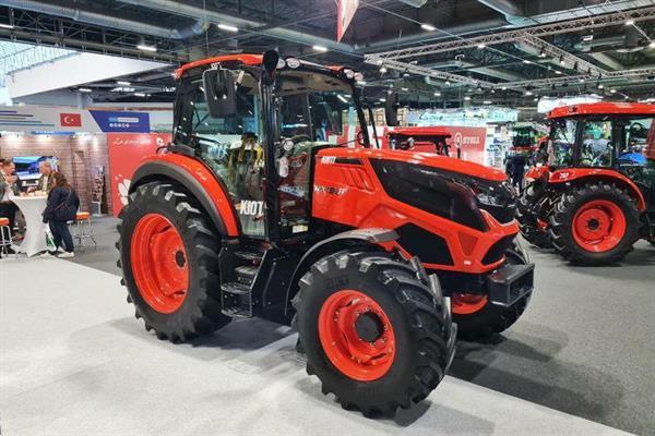 Grote foto kioti hx 1201 127 pk tractor 4 wd cabine nieuw zeer compleet speciale prijs agrarisch tractoren
