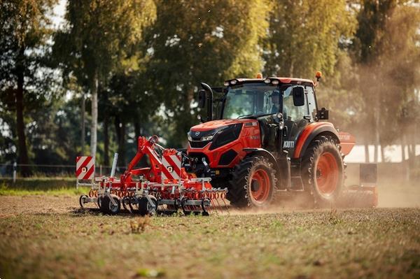 Grote foto kioti hx 1201 127 pk tractor 4 wd cabine nieuw zeer compleet speciale prijs agrarisch tractoren