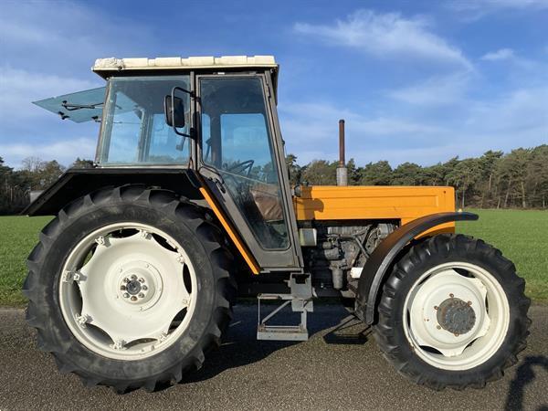 Grote foto renault 651 4 tractor agrarisch tractoren