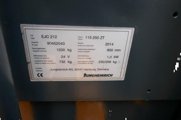 Grote foto vs 21013 bj2014 elektrische stapelaar jungheinirch ejc212 doe het zelf en verbouw hefwerktuigen