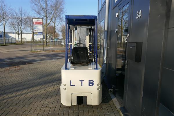 Grote foto vs 21000 elektrische heftruck ltb 3000mm sideshift agrarisch heftrucks