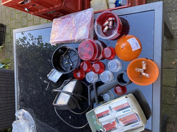Grote foto voor trekkers en opleggers trailers auto onderdelen verlichting