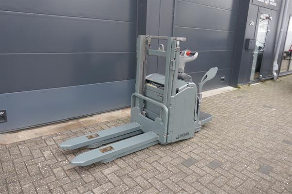 Grote foto vs 21032 eelektrische stapelaar linde l16ap 1.844mm doe het zelf en verbouw hefwerktuigen