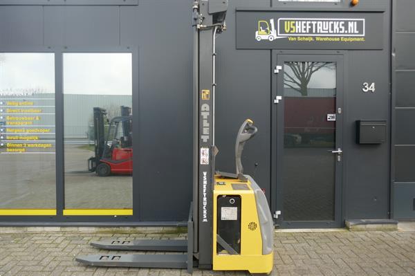 Grote foto vs 21006 bj2003 elektrische stapelaar atlet 4.200mm freelift doe het zelf en verbouw hefwerktuigen