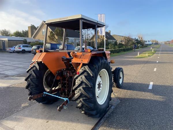 Grote foto fiat 640 agrarisch tractoren