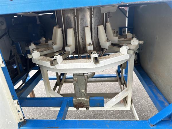 Grote foto schrauwen rolinet ingaasmachine agrarisch tuinbouw