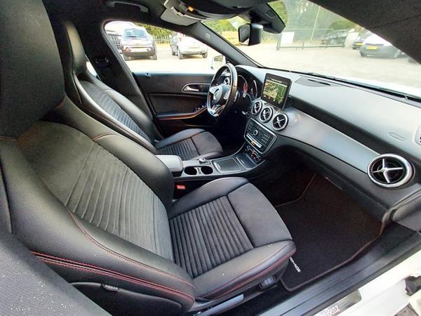 Grote foto mercedes benz cla 200 shooting brake amg line aut auto mercedes