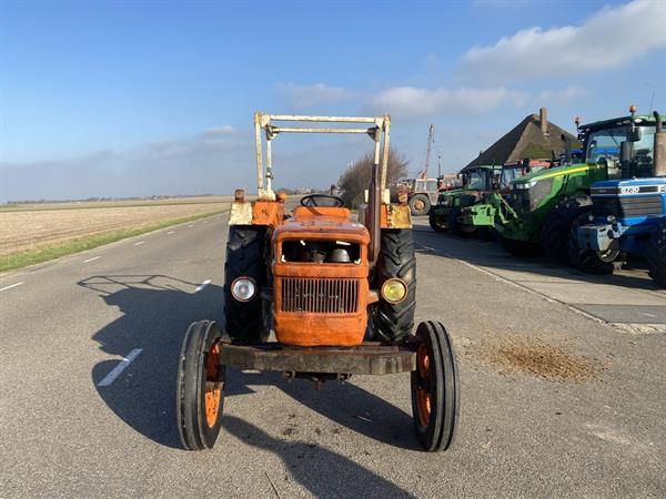 Grote foto fiat 640 agrarisch tractoren