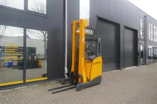 Grote foto vs 21041 bj2008 triplex reachtruck jungheinrich etv 110 7100mm doe het zelf en verbouw hefwerktuigen