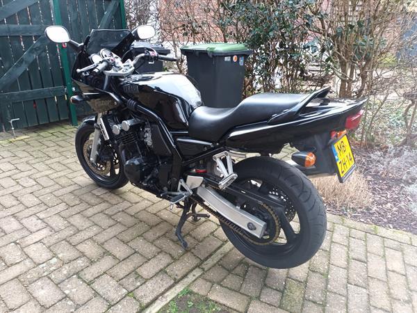 Grote foto yamaha fazer 600 2000 motoren yamaha