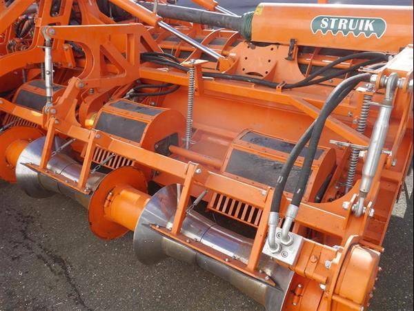 Grote foto struik 6rf610 twin rotor rijenfrees agrarisch akkerbouw
