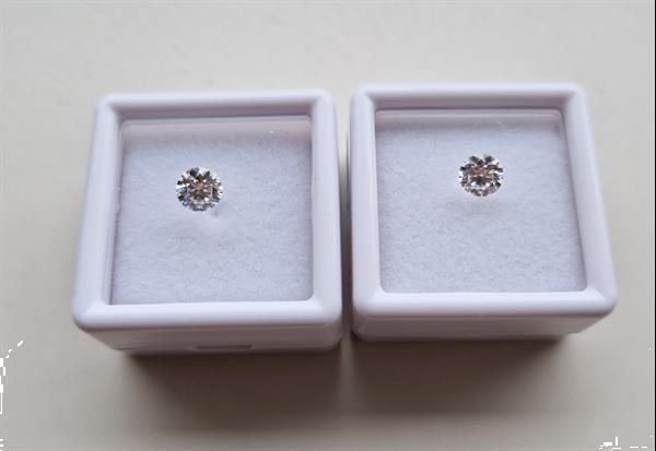 Grote foto moissanite lab 1.0ct 2stuks sieraden tassen en uiterlijk edelstenen en kralen