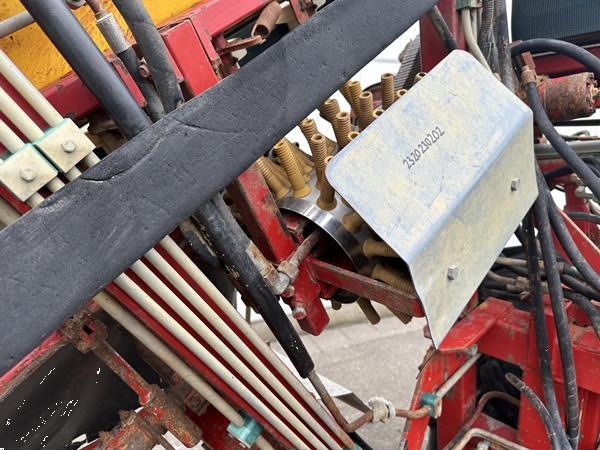 Grote foto verhoest preirooier automatisch agrarisch oogstmachines