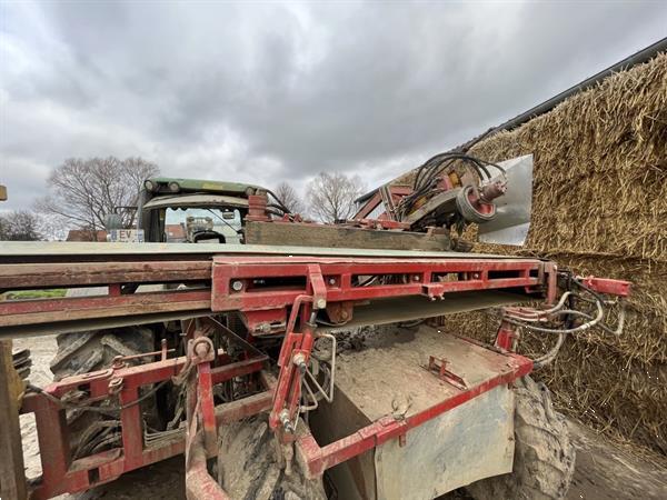 Grote foto verhoest preirooier automatisch agrarisch oogstmachines