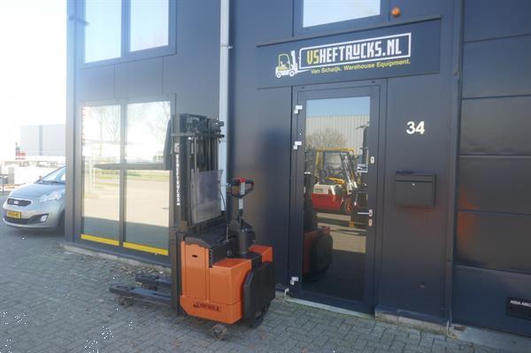 Grote foto vs 21082 elektrische triplex stapelaar bt initiele lift 4150mm doe het zelf en verbouw hefwerktuigen