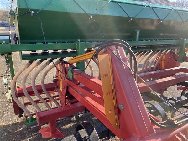 Grote foto vleugelschaar cultivator zaaibak agrarisch cultivators en woelers