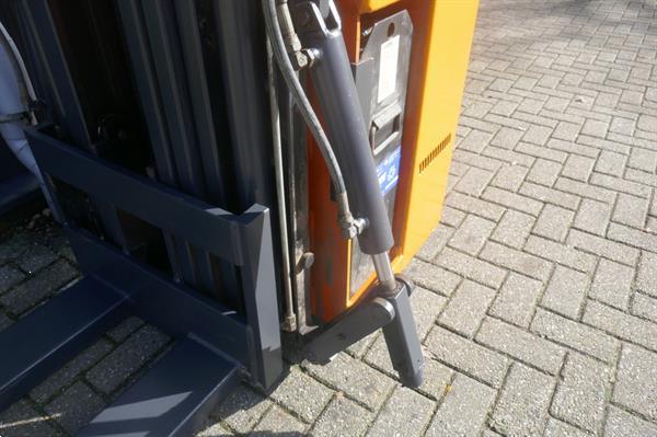 Grote foto vs 21086 elektrische triplex sta stapelaar rocla 5400mm doe het zelf en verbouw hefwerktuigen