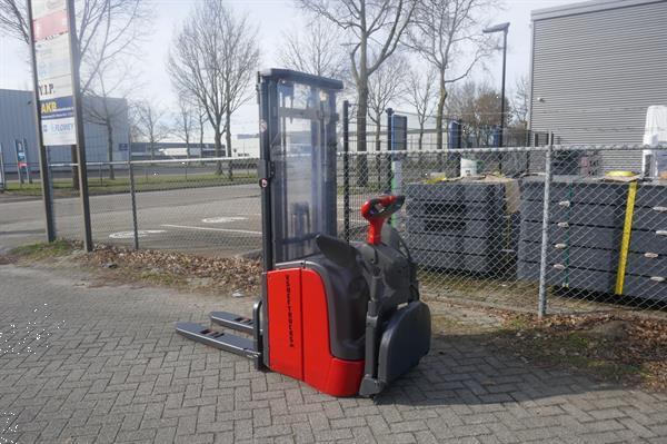 Grote foto vs 21091 elektrische triplex stapelaar linde 4716mm freelift doe het zelf en verbouw hefwerktuigen