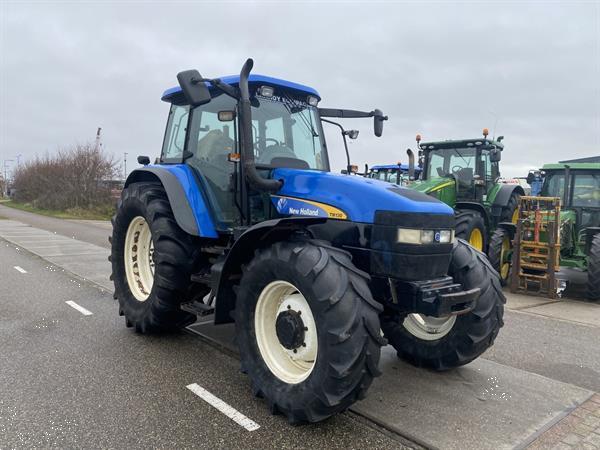 Grote foto new holland tm 130 agrarisch tractoren