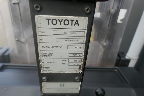 Grote foto vs 21097 elektrische stapelaar toyota 3350mm initiele lift doe het zelf en verbouw hefwerktuigen