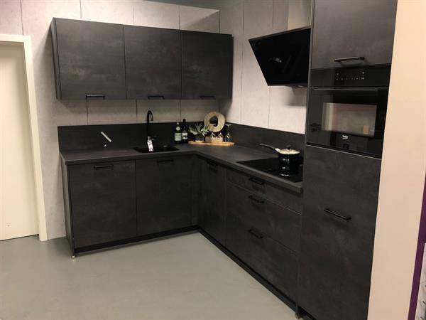 Grote foto stamford zwart beton huis en inrichting keukens