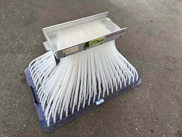 Grote foto lehners handzaaimachine voor trays met 285 cellen agrarisch tuinbouw