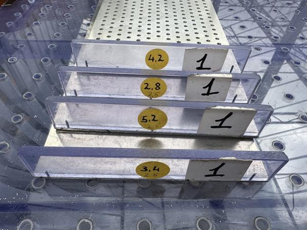Grote foto lehners handzaaimachine voor trays met 285 cellen agrarisch tuinbouw