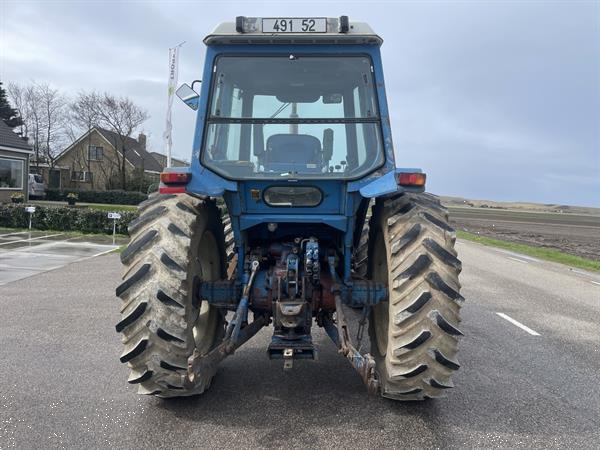 Grote foto ford 8210 agrarisch tractoren