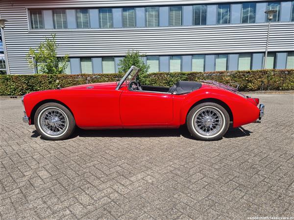 Grote foto mga 1500 roadster 1957 32 950.00 auto mg