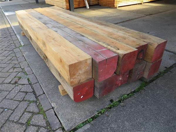 Grote foto grote douglas balken in de aanbieding doe het zelf en verbouw hout en planken