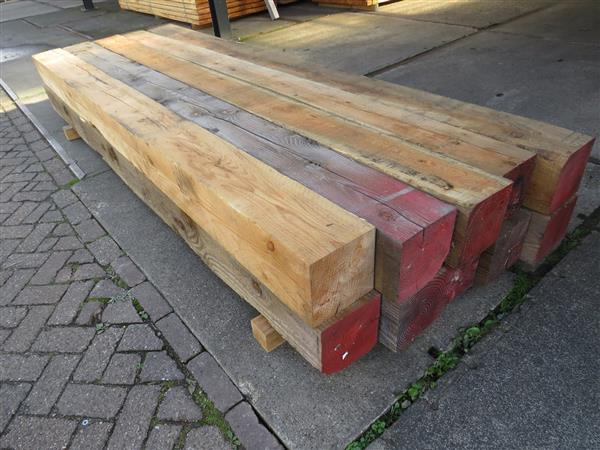 Grote foto grote douglas balken in de aanbieding doe het zelf en verbouw hout en planken