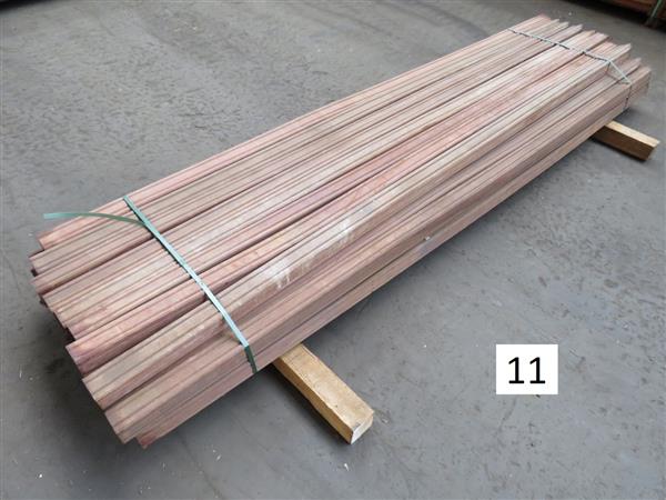 Grote foto diverse opruimingspartijen hout materiaal doe het zelf en verbouw hout en planken