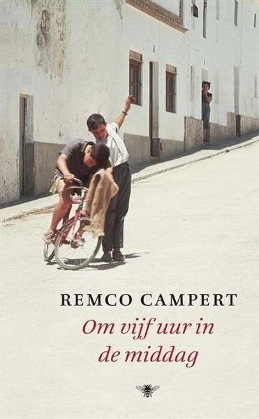 Grote foto remco campert 2x dit gebeurde overal en om vijf boeken literatuur