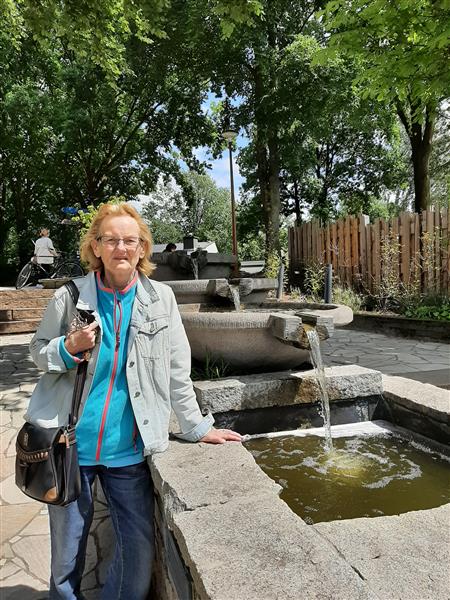 Grote foto lesbische vrouw zoekt vrouw contacten en berichten vrouw zoekt vrouw