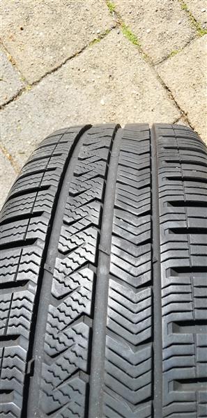 Grote foto 2 x vredestein quatrac 5 banden auto onderdelen banden en velgen