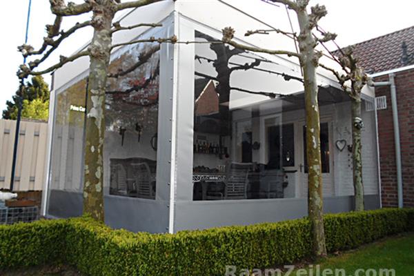 Grote foto raamzeilen elektrische screens op maat tuin en terras veranda en overkappingen