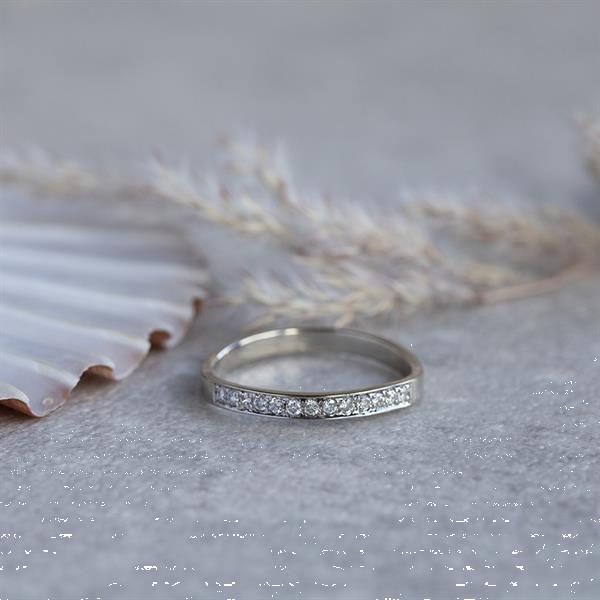 Grote foto witgouden rijring met diamant 18 krt 674.5 sieraden tassen en uiterlijk ringen voor haar