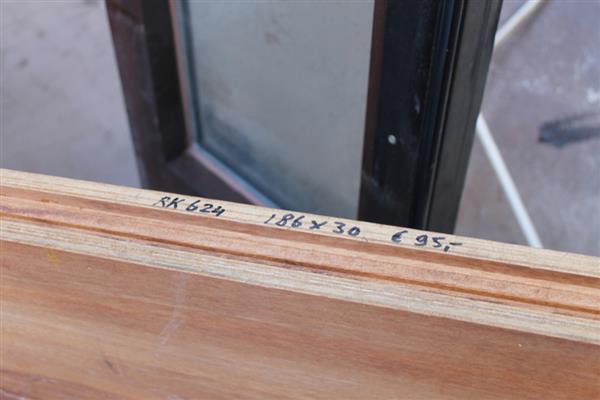 Grote foto hardhouten toog raamkozijn 186x30 doe het zelf en verbouw kozijnen en schuifpuien