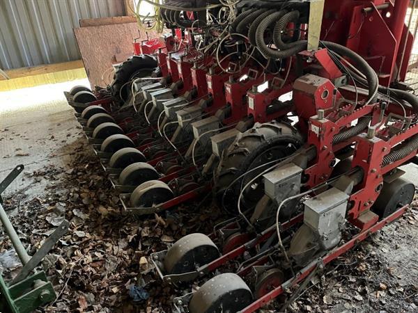 Grote foto agricola pneumatische zaaimachine met 21 rijen agrarisch zaaimachines
