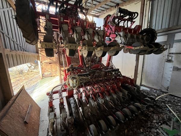 Grote foto agricola pneumatische zaaimachine met 21 rijen agrarisch zaaimachines