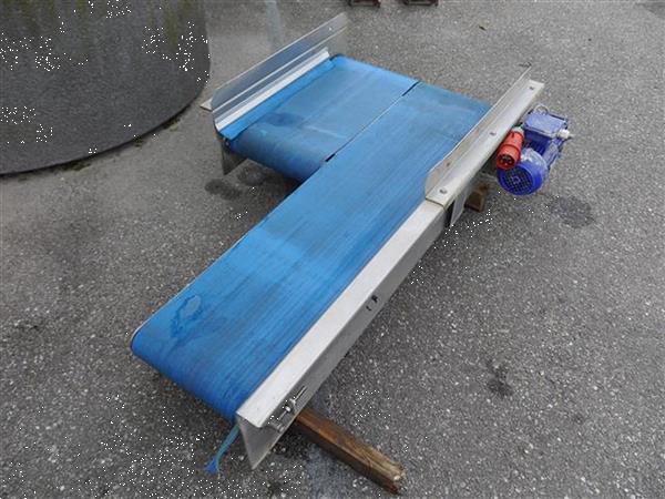 Grote foto stappenband 2 baans agrarisch transportbanden