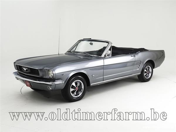 Grote foto ford mustang cabrio v8 66 auto ford
