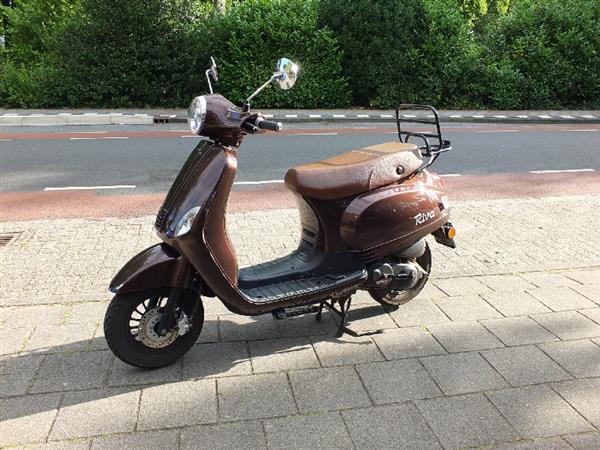 Grote foto btc riva 2015 25km 895 fietsen en brommers scooters