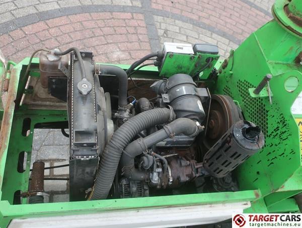 Grote foto greenmech wood chipper diesel engine issue agrarisch bosbouw