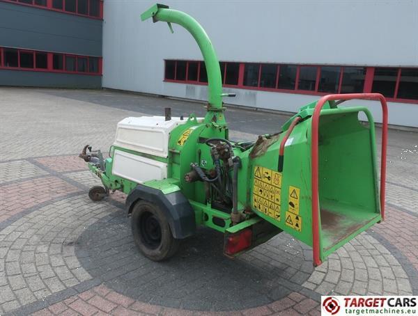 Grote foto greenmech wood chipper diesel engine issue agrarisch bosbouw