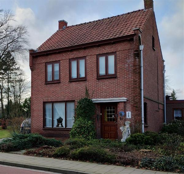 Grote foto 5 slaapkamers huis met 865 m2. grond huizen en kamers vrijstaand