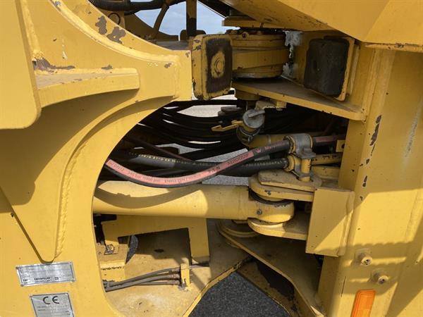 Grote foto caterpillar 928g agrarisch shovels