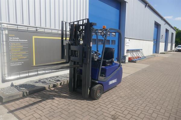 Grote foto vs 21125 elektrische triplex heftruck cesab 4300mm sideshift agrarisch heftrucks