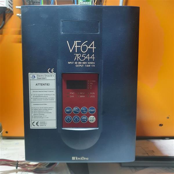 Grote foto toyodenki frequentie regelaar doe het zelf en verbouw elektra en kabels